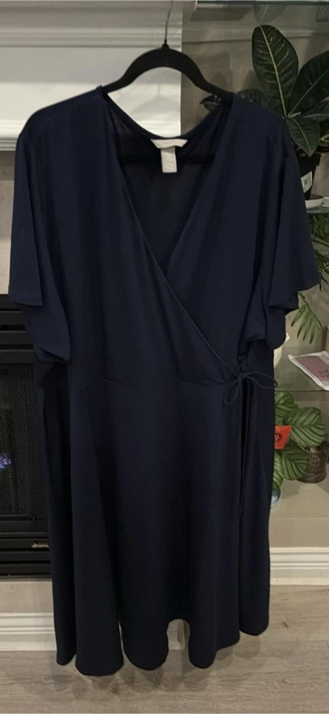H&M Navy Blue Wrap Dress - photo 4