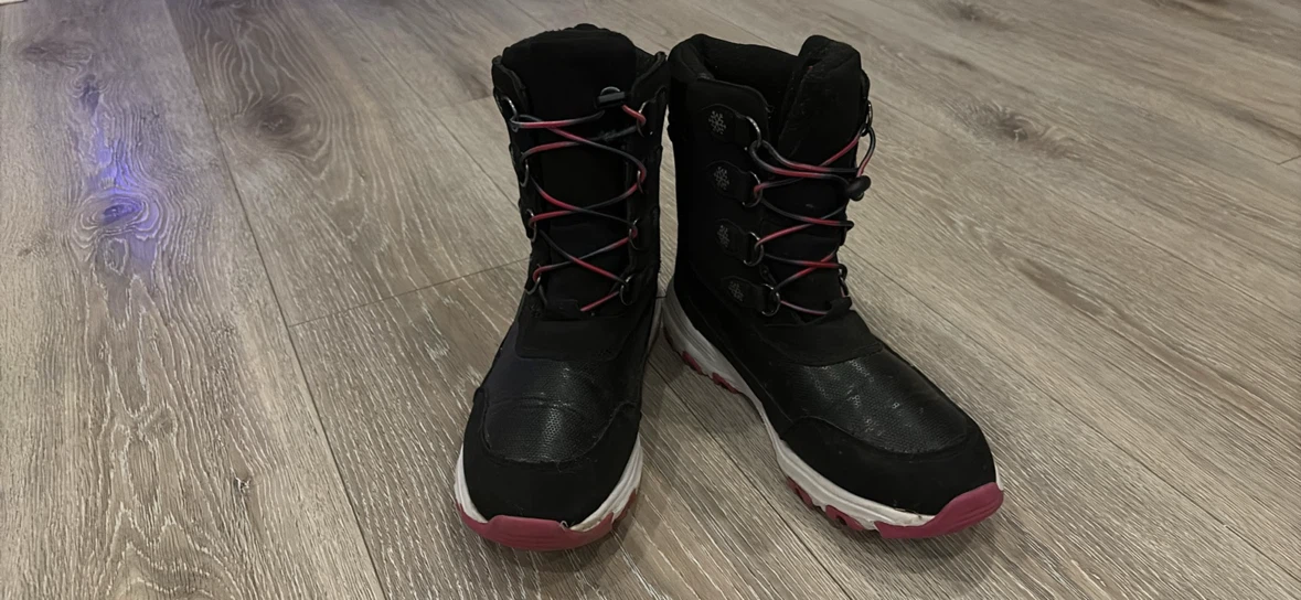 Black Winter Boots with 3M Thinsulate - photo 5