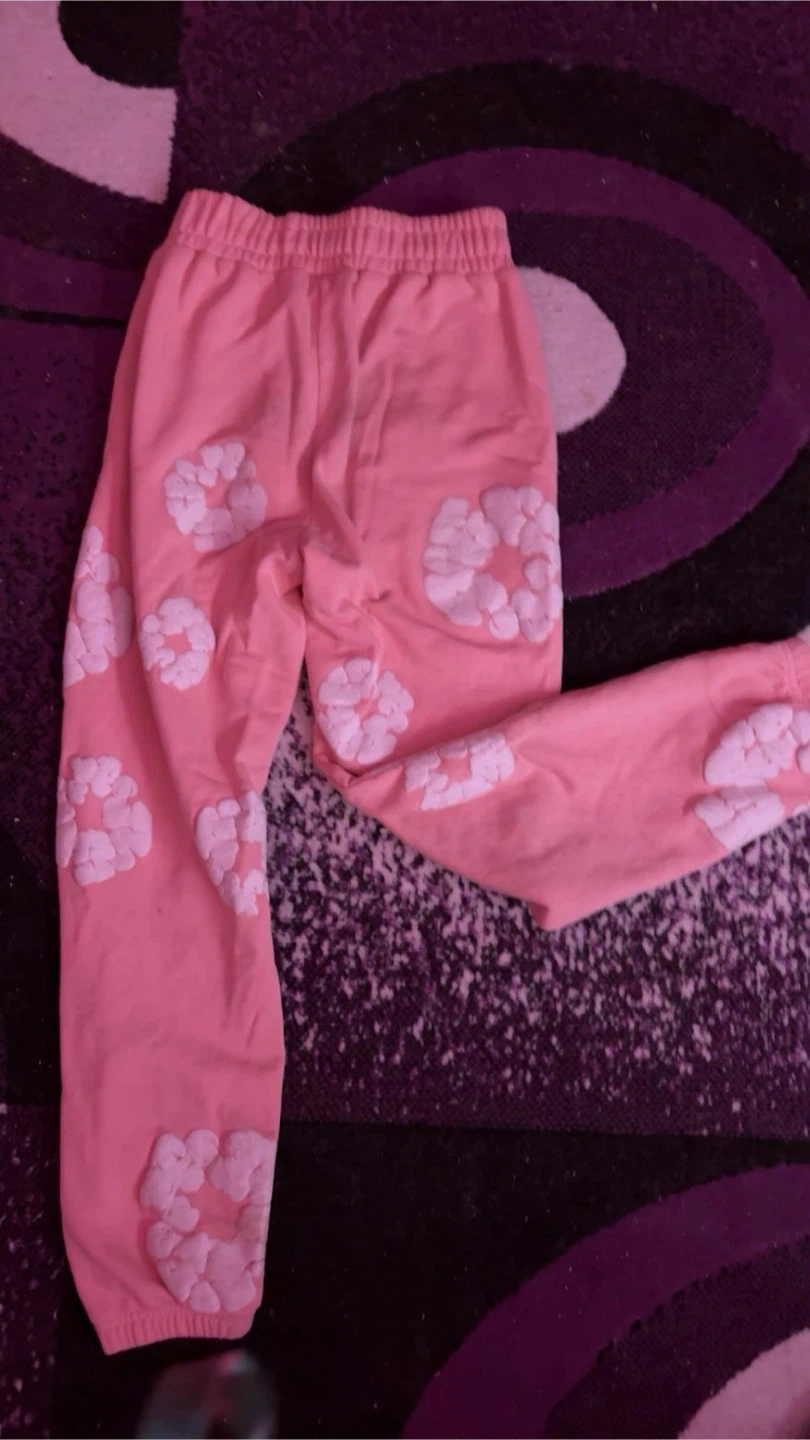 Denim Tears Cotton Wreath Sweatpants Pink