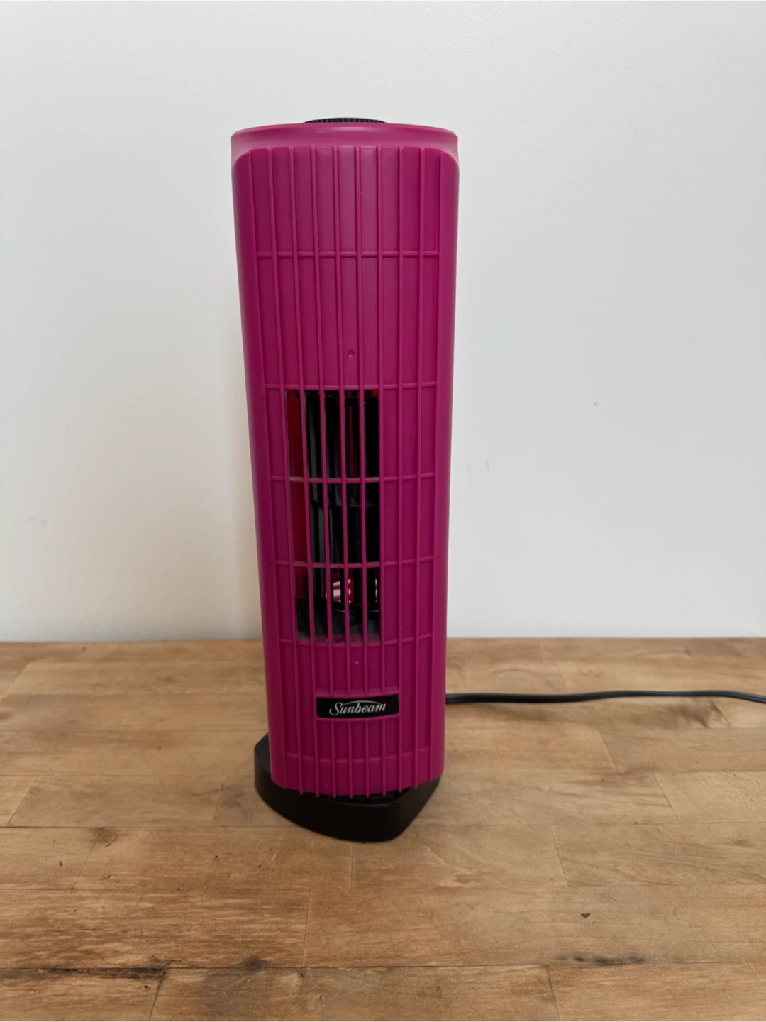 Sunbeam Pink Tower Fan - photo 2