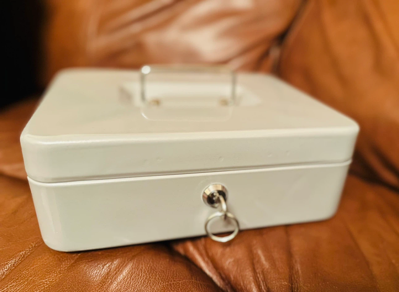 Gray Metal Cash Box with Key