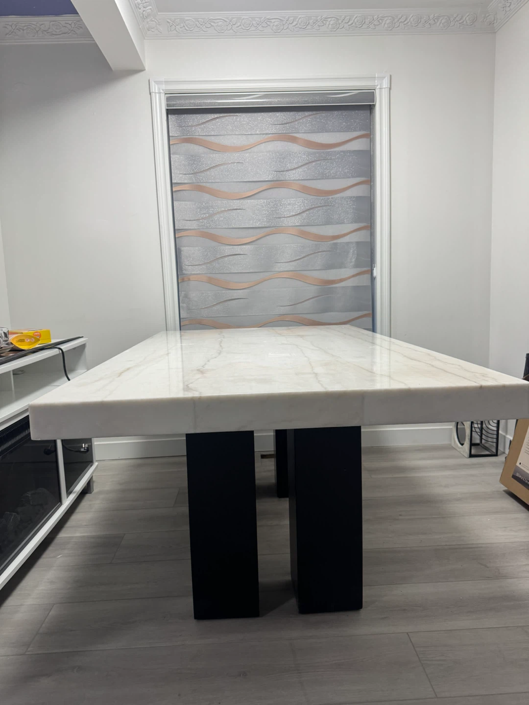 White Marble Dining Table - photo 3