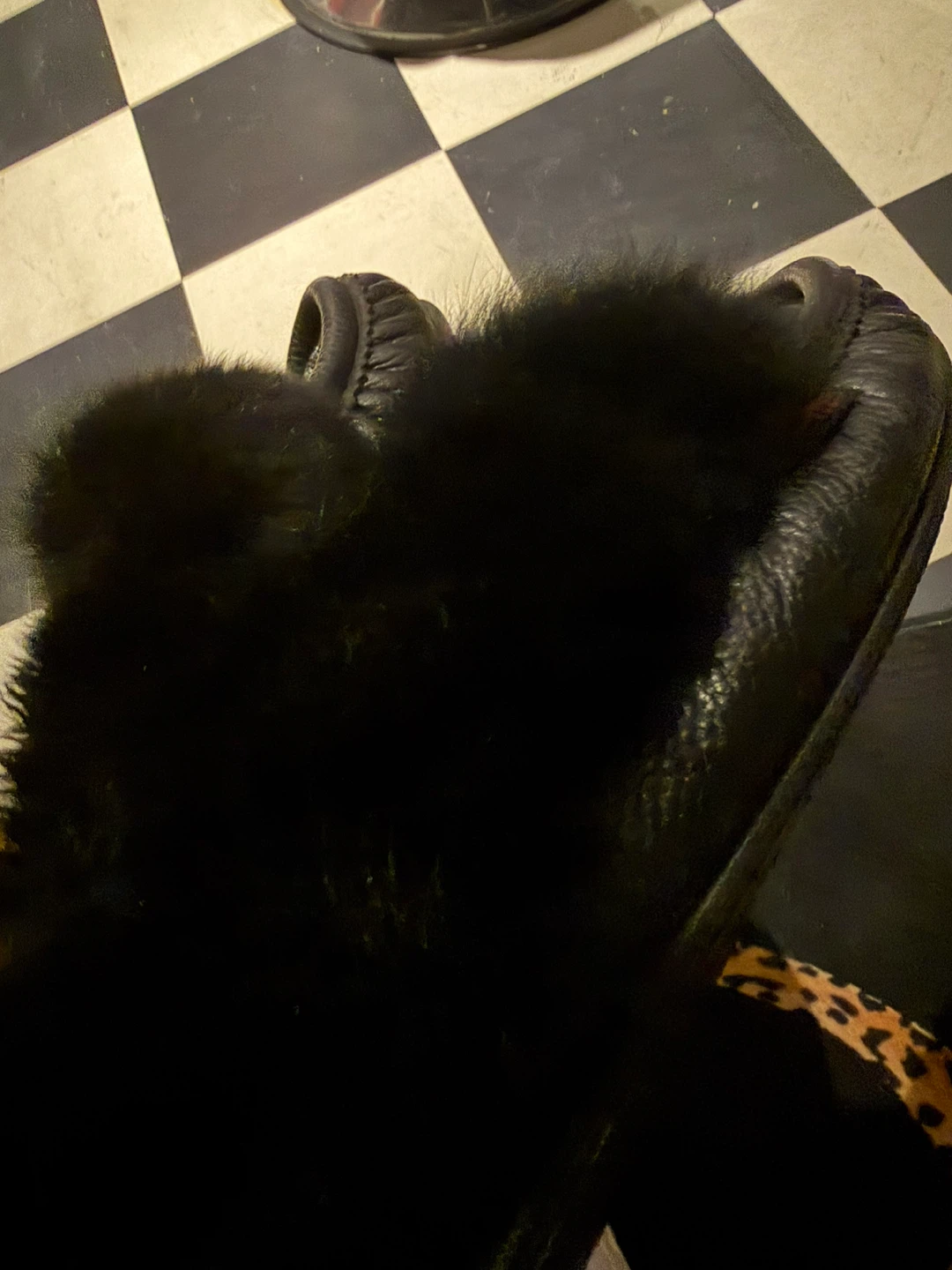Black Leather Moccasin Slippers - photo 2