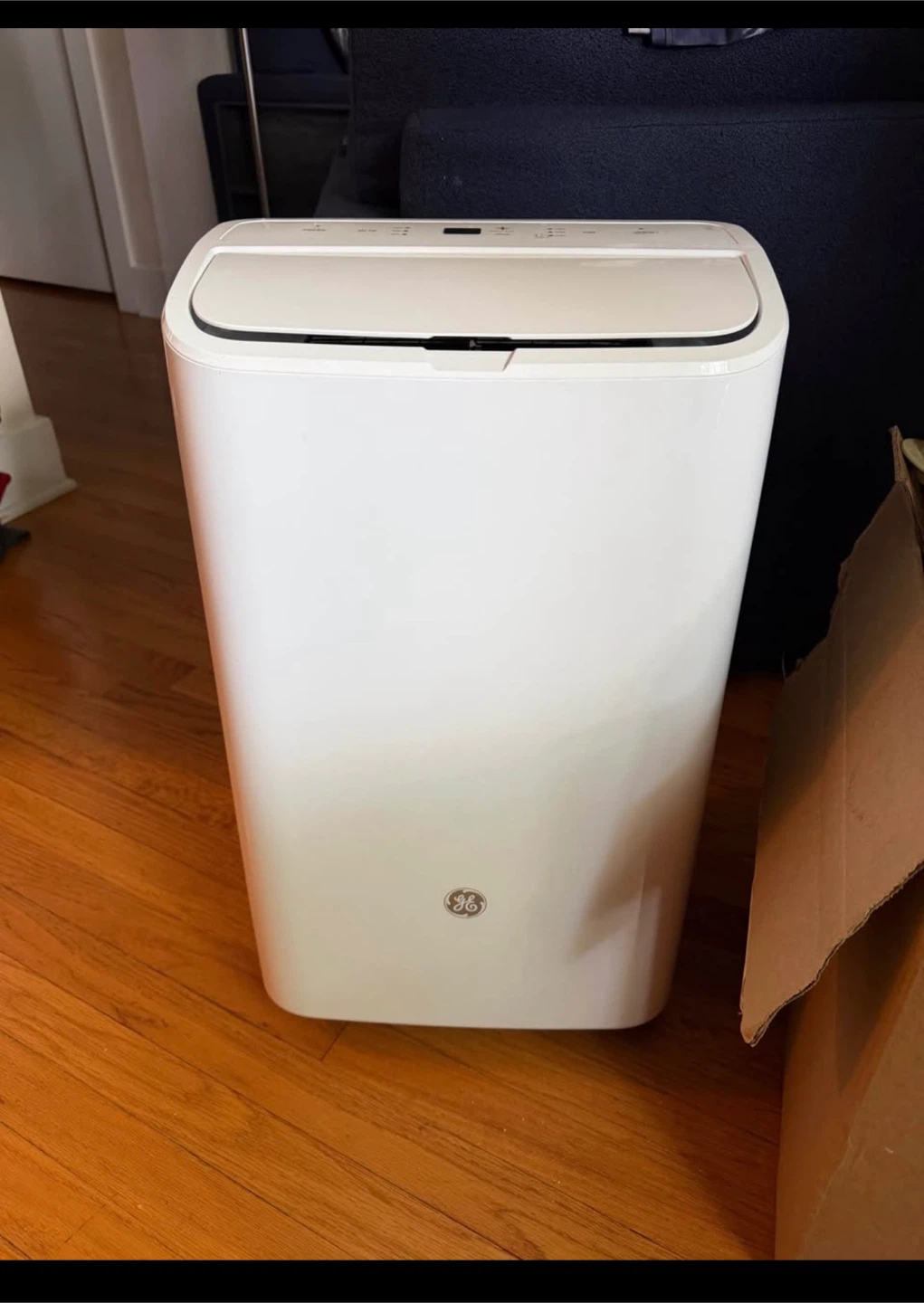 GE Portable Air Conditioner APCA09YZBW