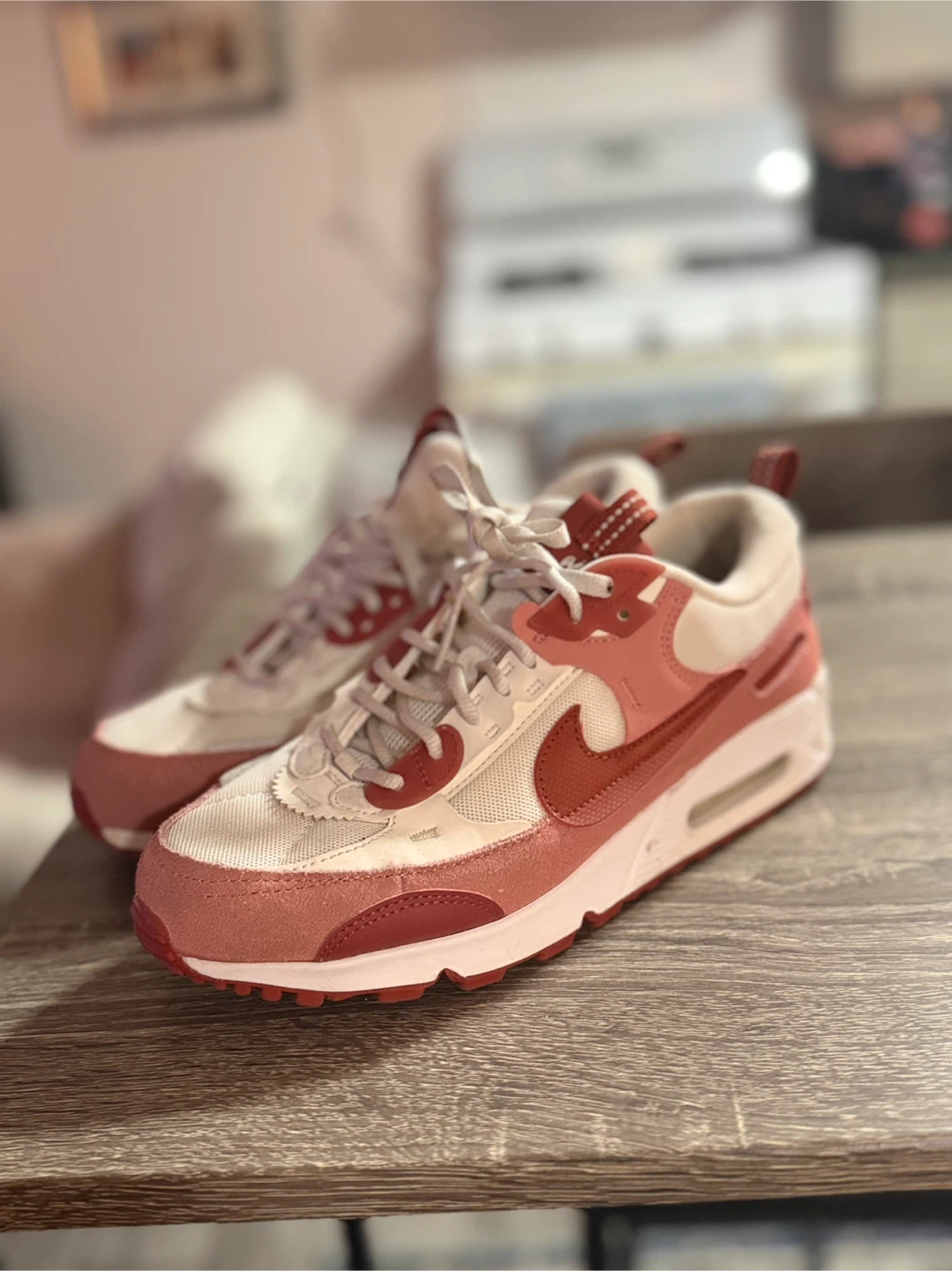 Nike Air Max 90 Sneakers Red and White