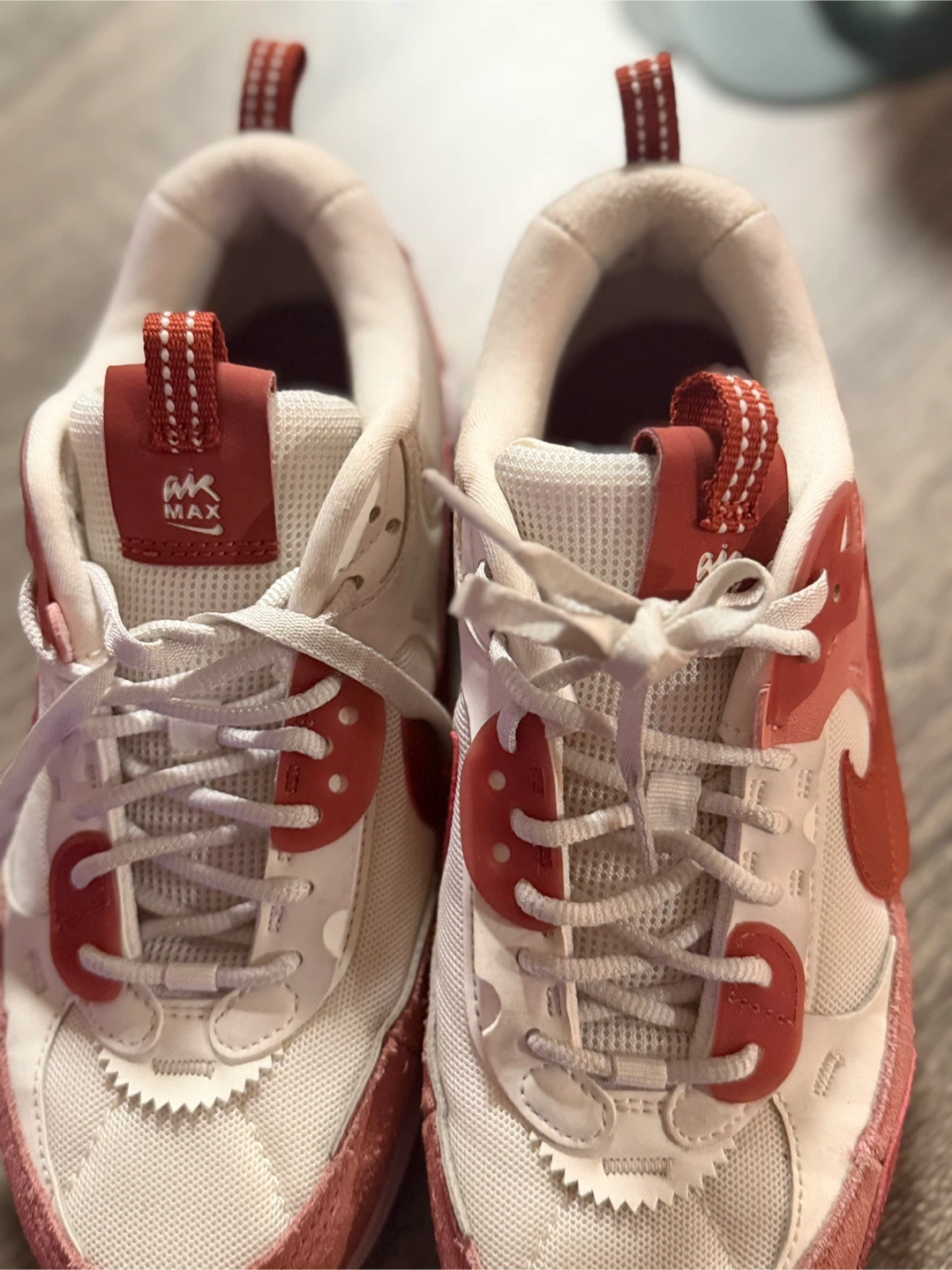 Nike Air Max 90 Sneakers Red and White - photo 2