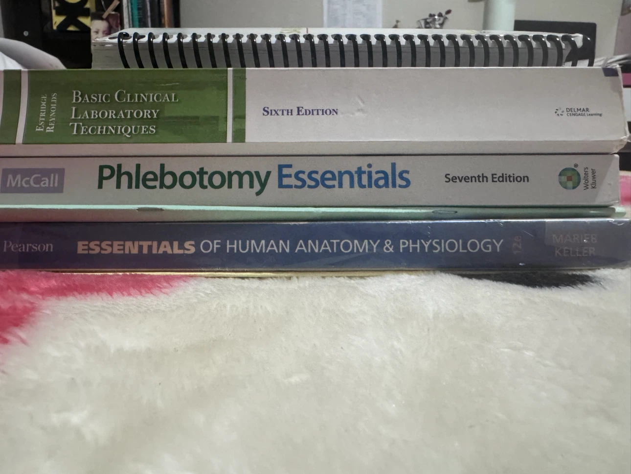Medical Laboratory and Anatomy Study Textbooks