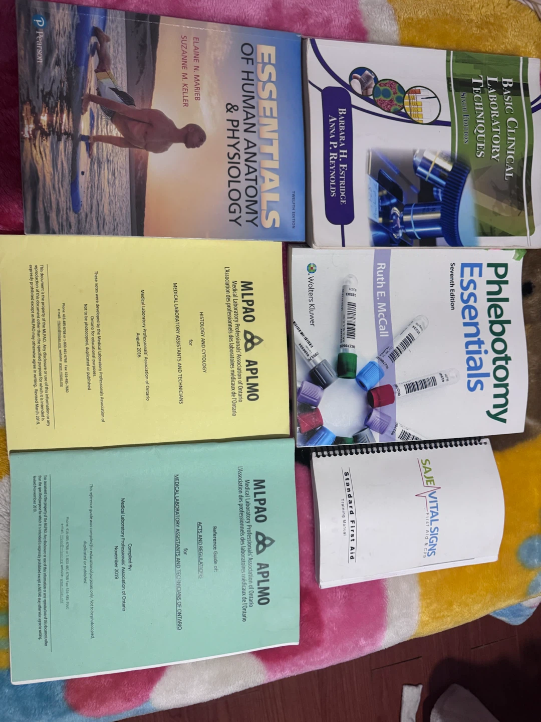 Medical Laboratory and Anatomy Study Textbooks - photo 2