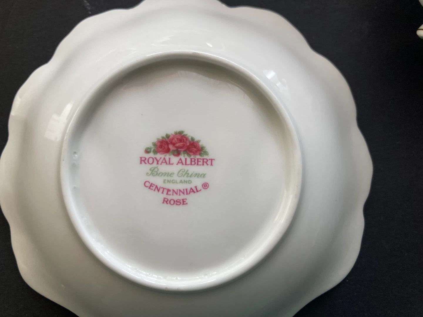 Set of 8 Royal Albert Centennial Rose Bowls - photo 5