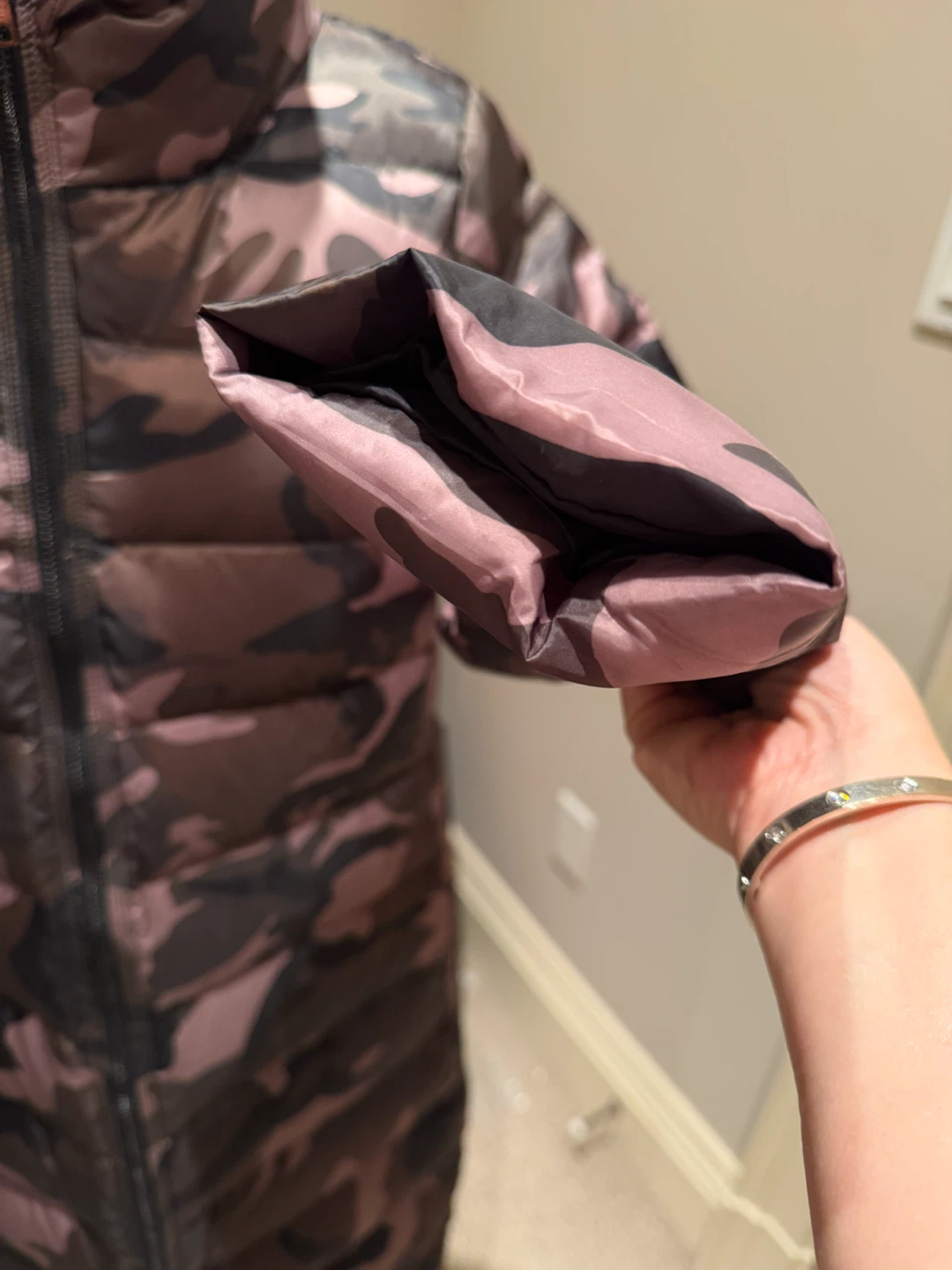 Brand new Korea made camouflage puffer coat - photo 3