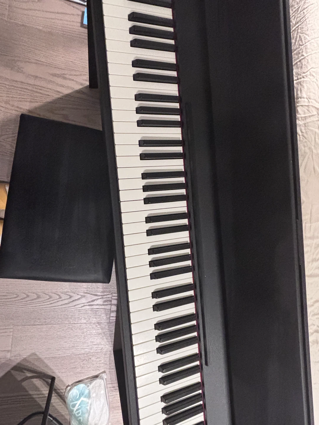 Roland F107 88-key digital piano with stand, bench and 3 pedals - photo 4