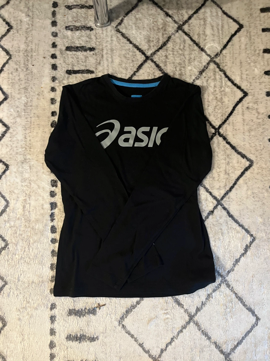 Asics Long Sleeve Athletic Top