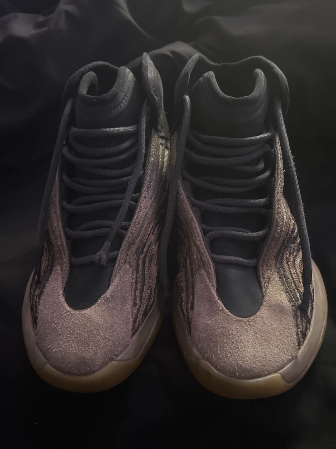 Adidas Yeezy QNTM Onyx
