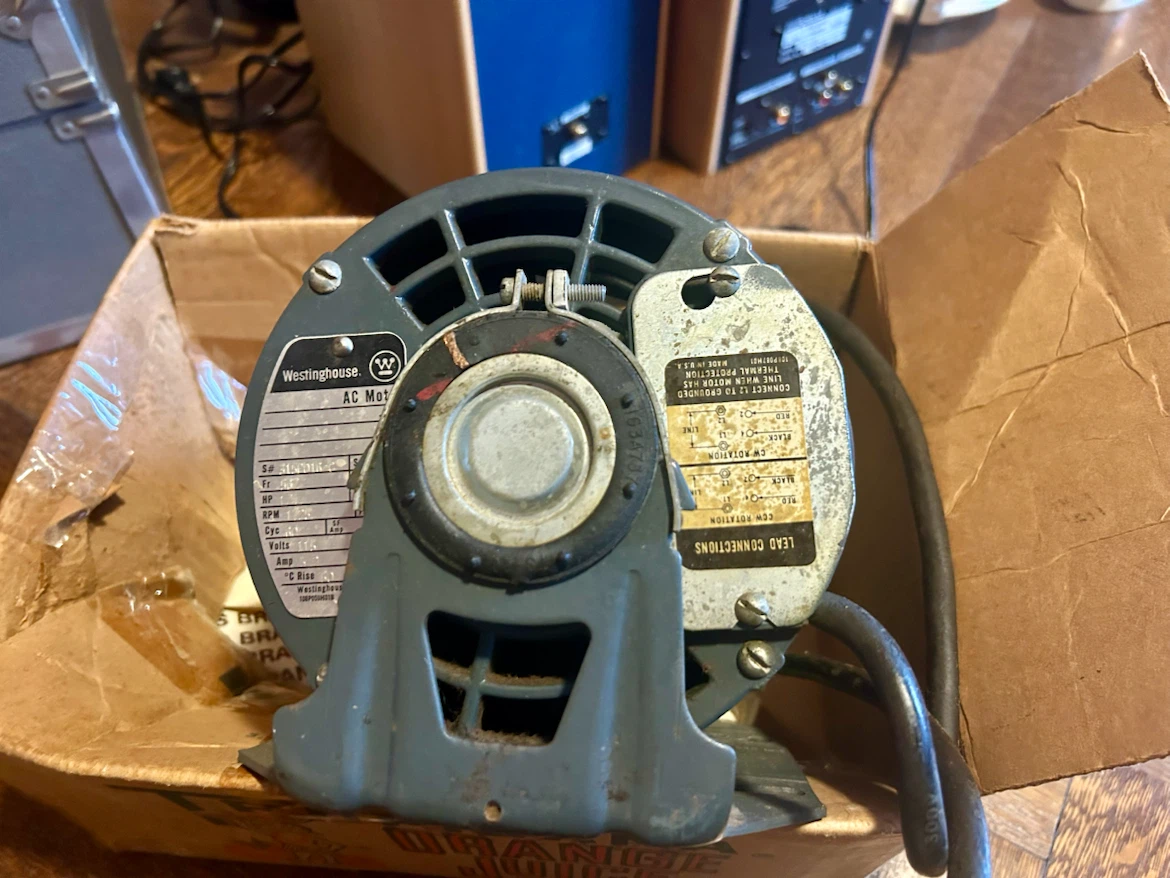 Free Vintage Westinghouse Electric AC Motor (Untested)