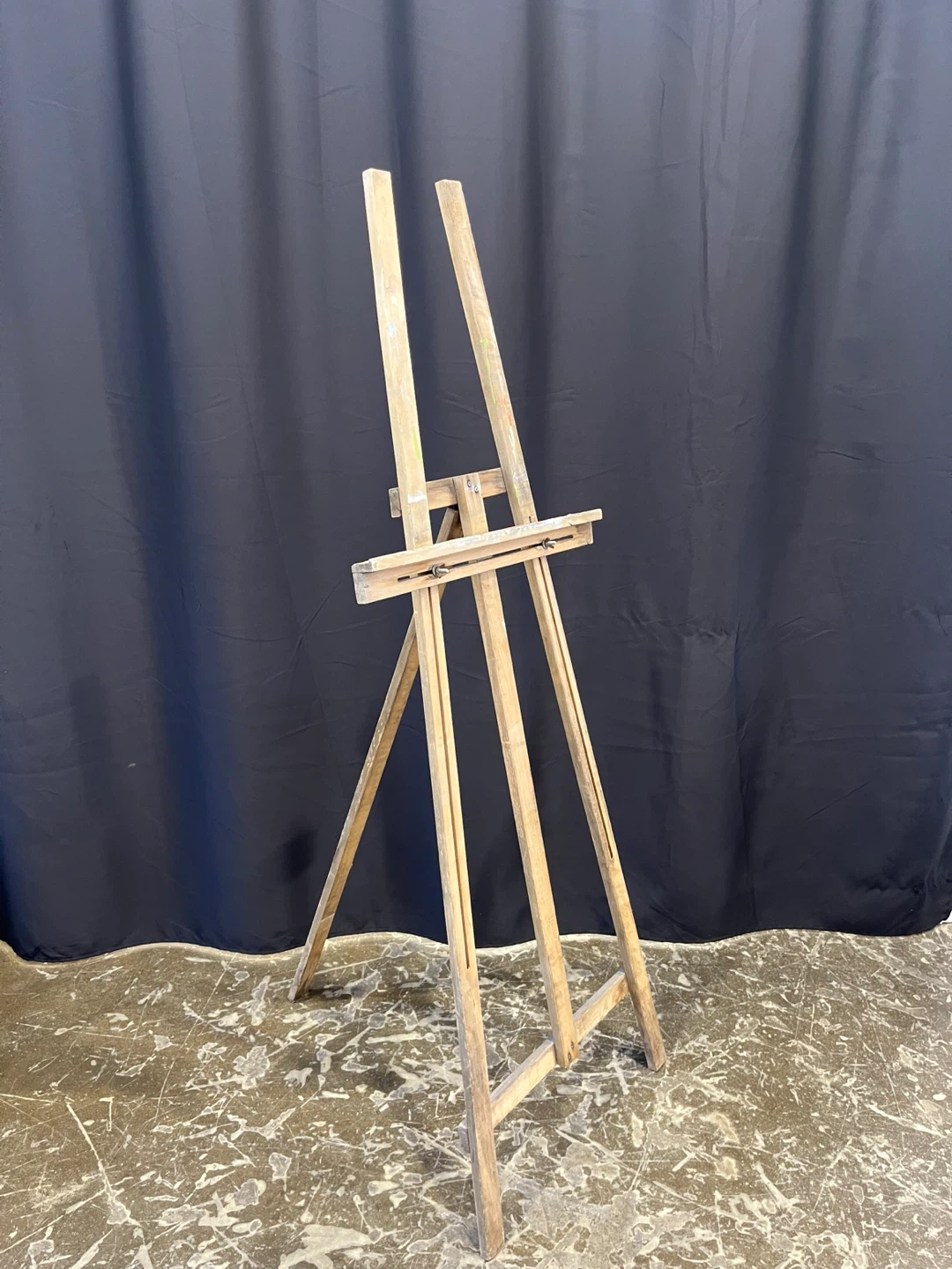 Wooden Tripod Artist Easel - photo 3