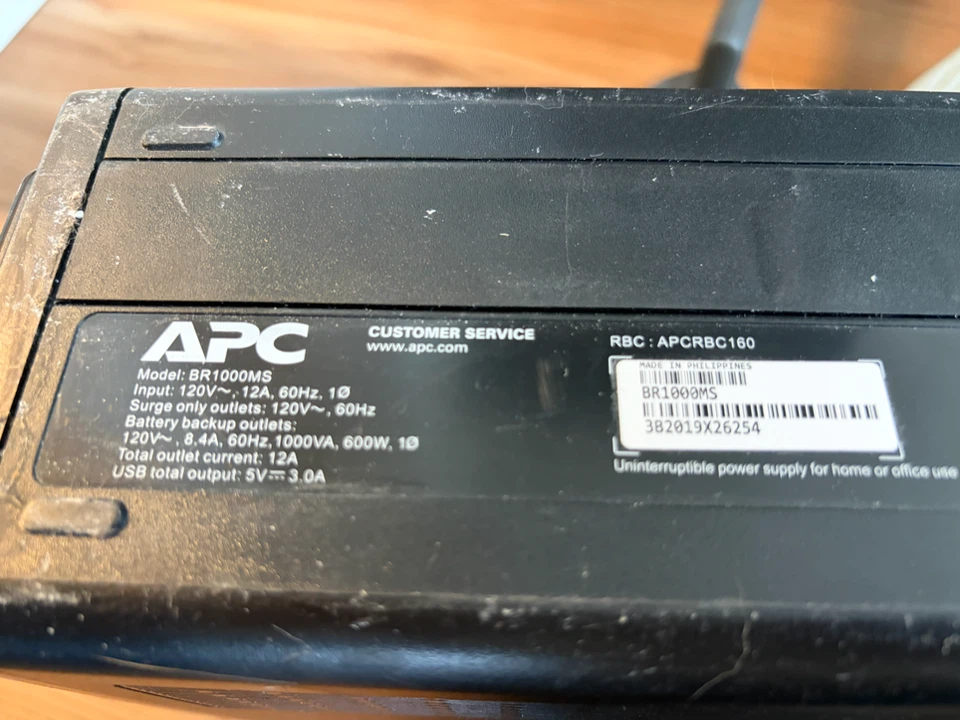 APC Back-UPS Pro 1000 S Uninterruptible Power Supply - photo 2