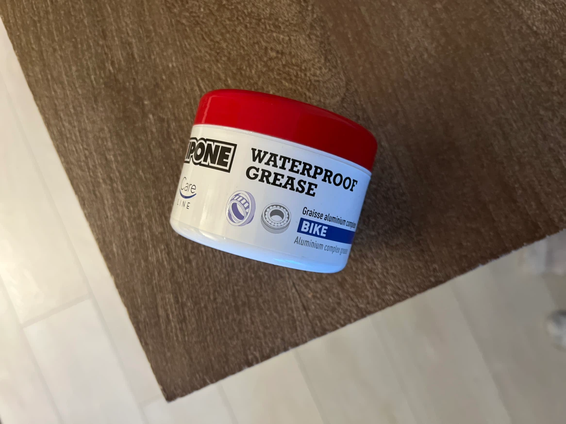 Ipone Waterproof Bike Grease