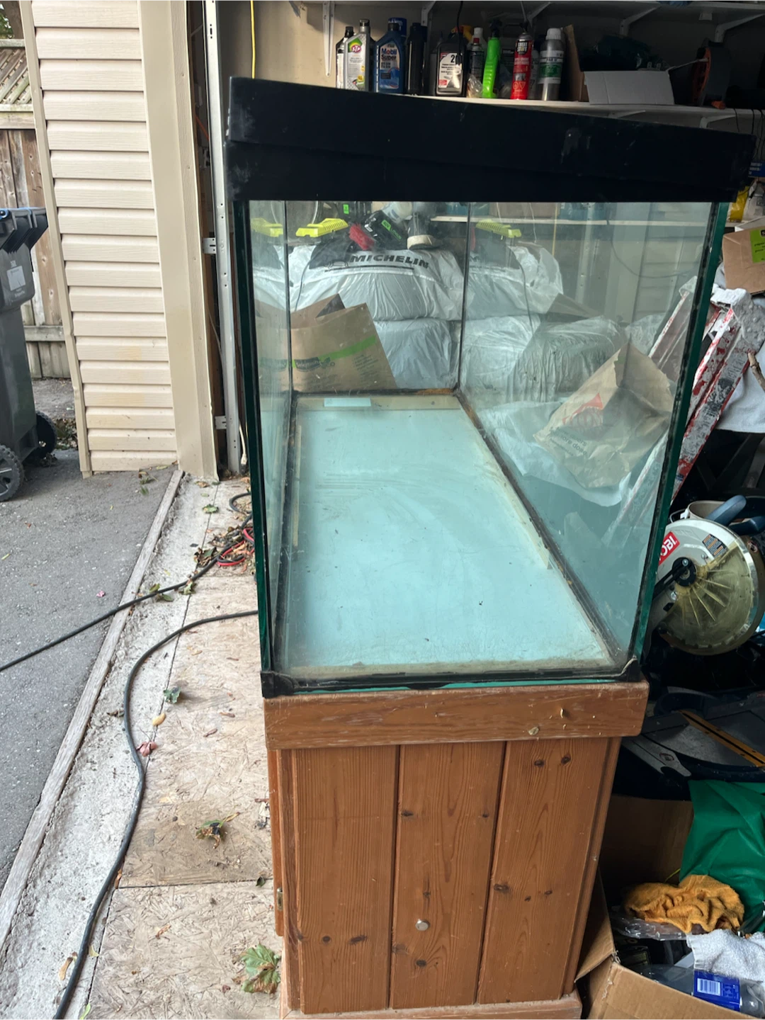 100 Gallon Fish Tank - photo 2