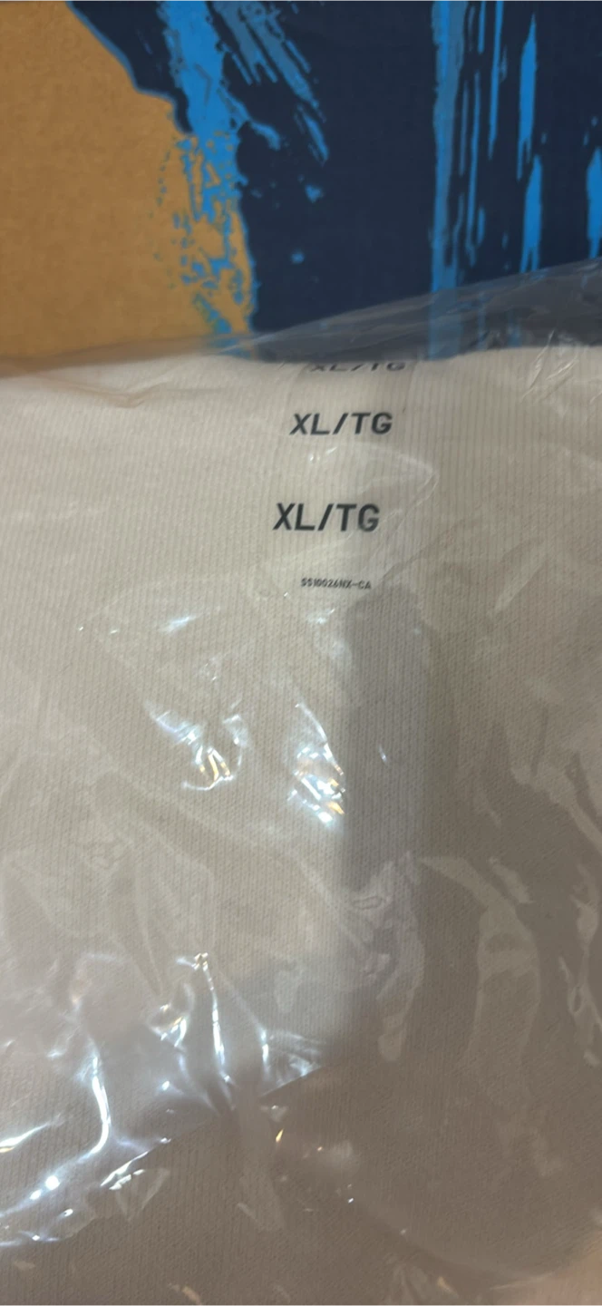Uniqlo KAWS UT Long Sleeve Sweatshirt Off White - photo 3