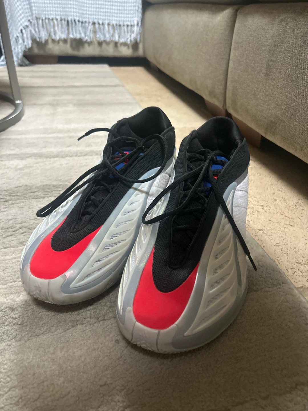 Basketball shoes (ANTHONY EDWARDS 2)