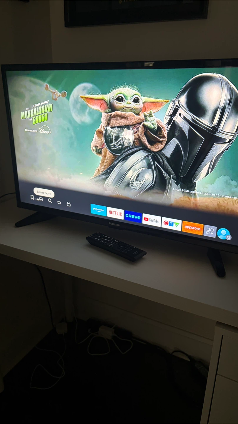Toshiba 32 inch LCD TV