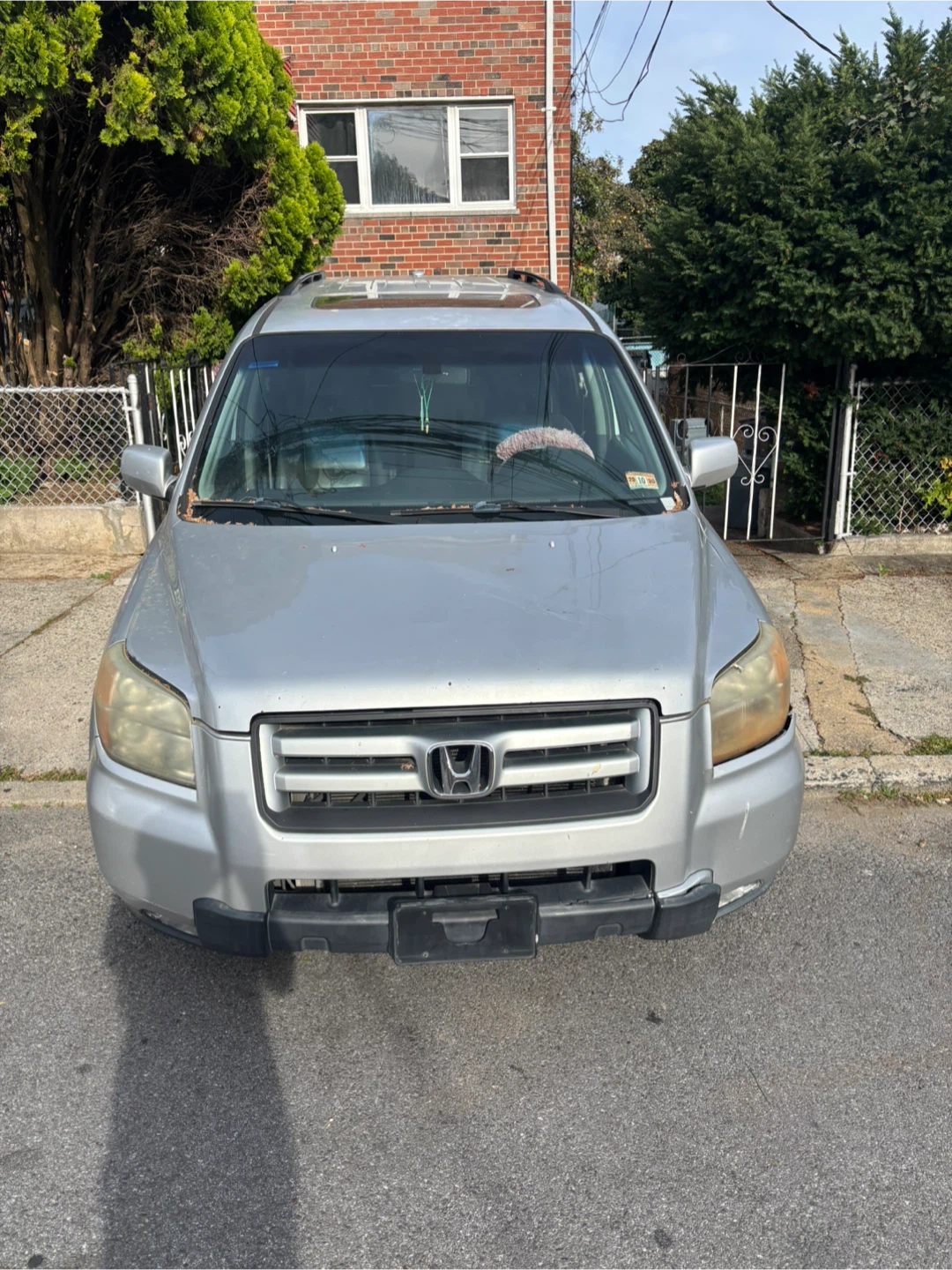 Silver Honda Pilot SUV - photo 2