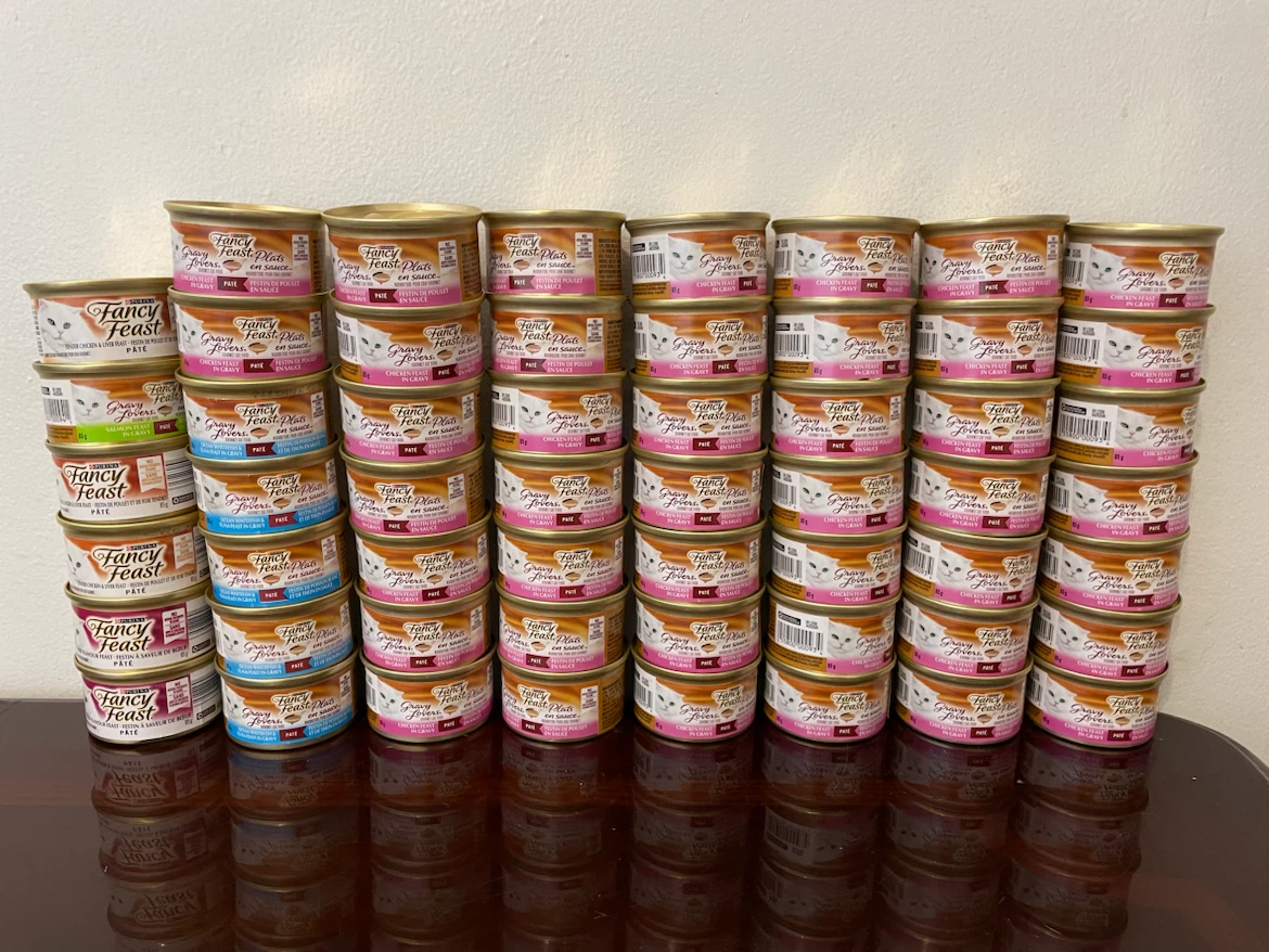 55 Cans Fancy Feast Wet Cat Food Lot