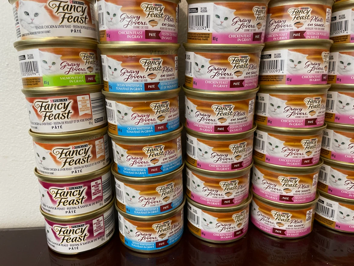 55 Cans Fancy Feast Wet Cat Food Lot - photo 2