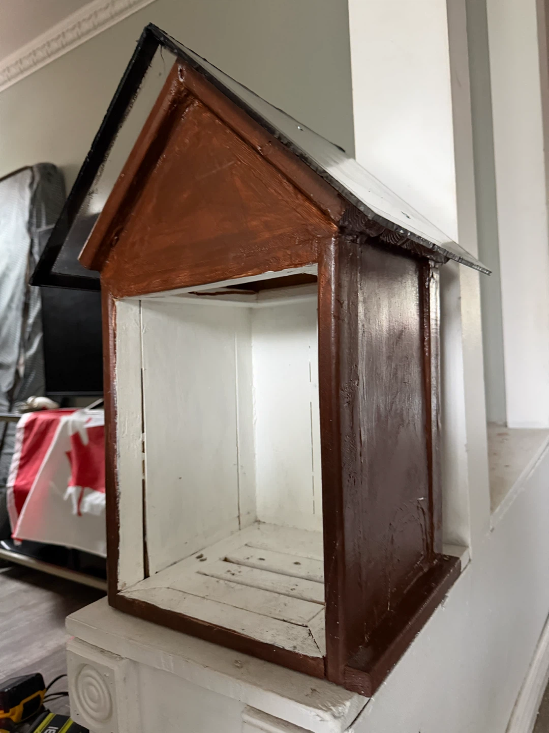 Custom Wooden Decorative House Shelf - photo 2