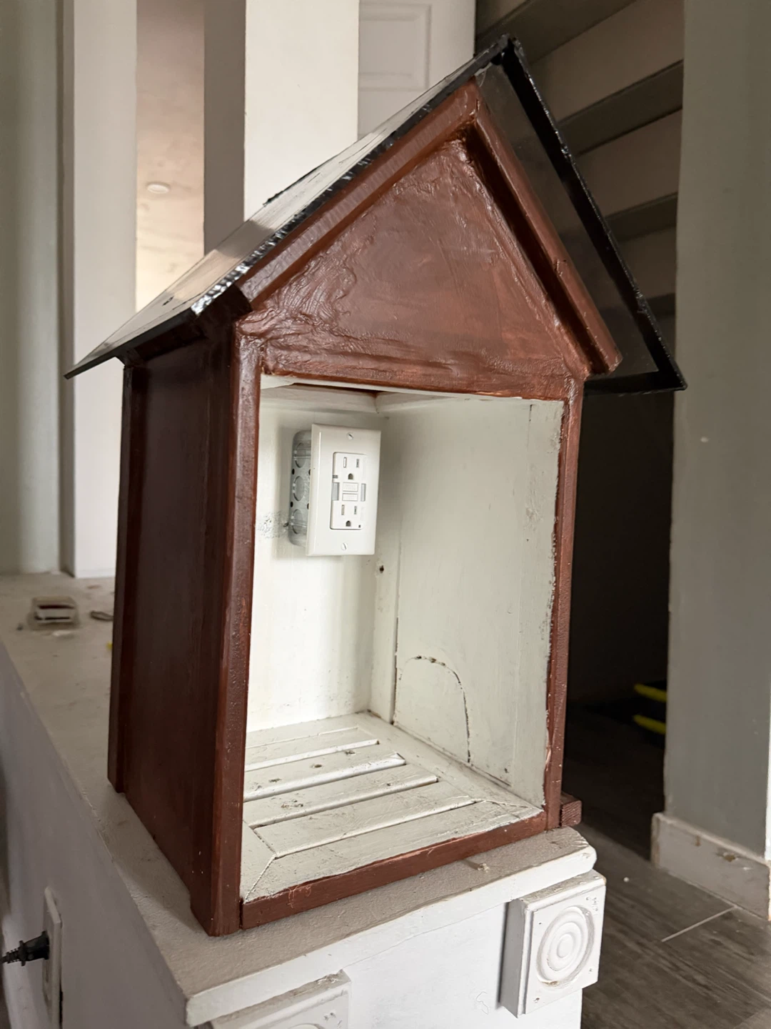 Custom Wooden Decorative House Shelf - photo 3