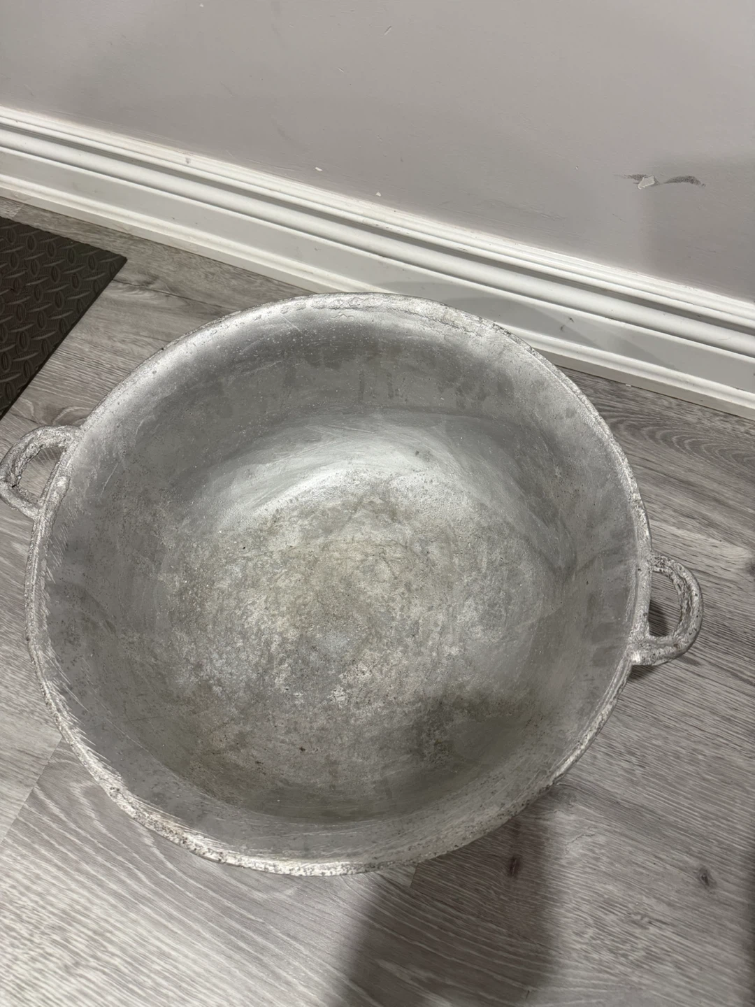 Large Cast Aluminium African Cooking Pot ( CoCo Rin )