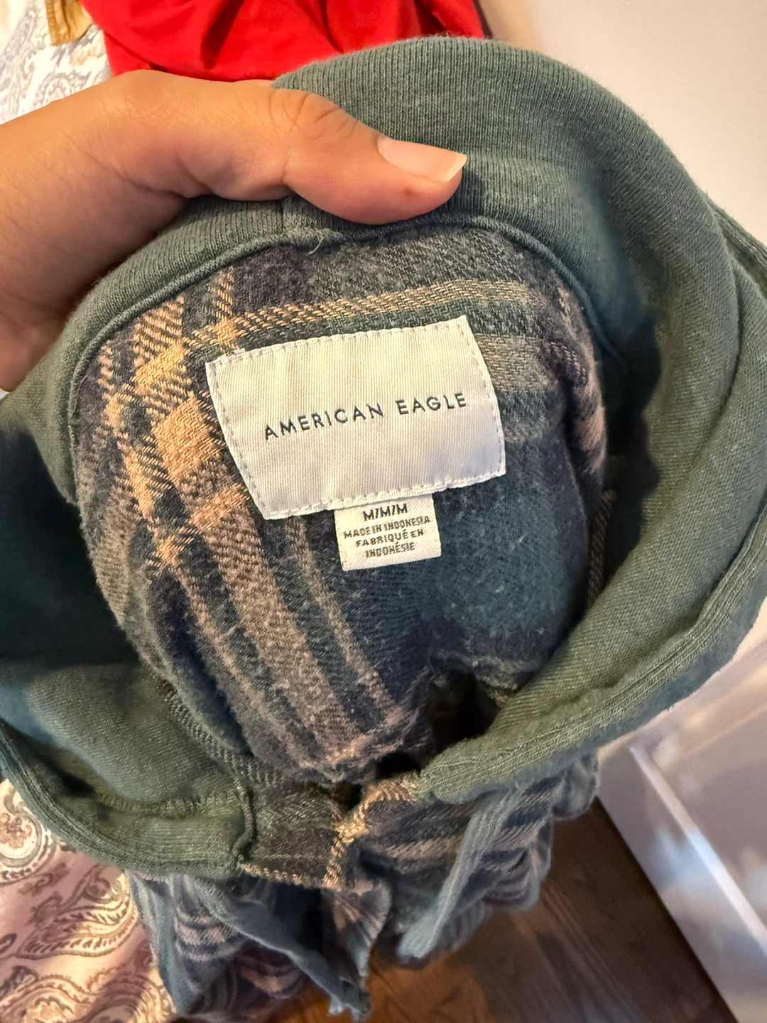 American Eagle Plaid Hooded Flannel Shirt - photo 3