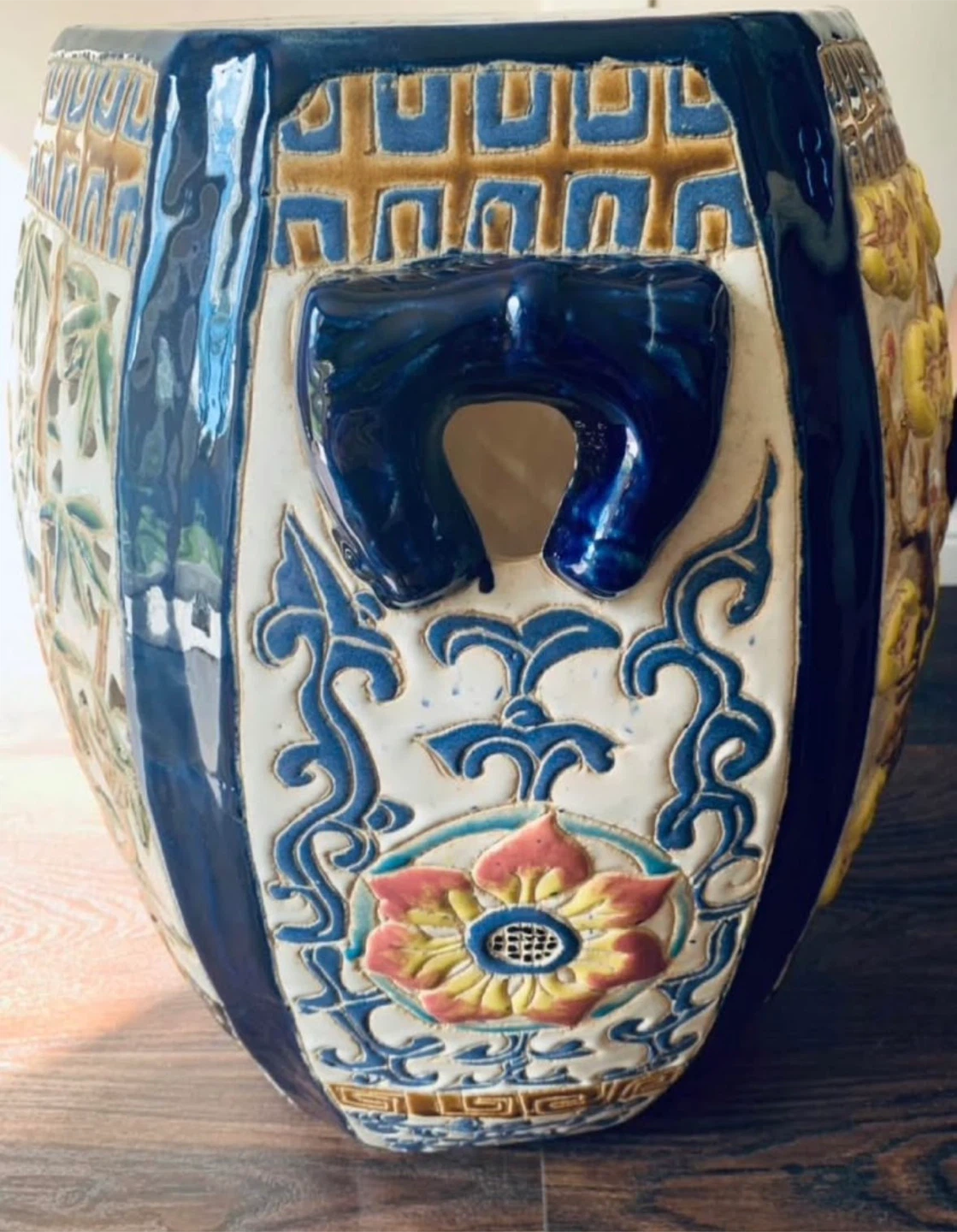 Chinese Barrel Porcelain Garden Stool - photo 3