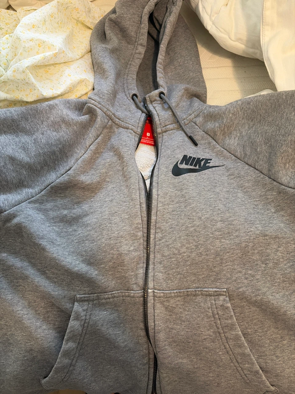 Nike Grey Full-Zip Hoodie in small (women)