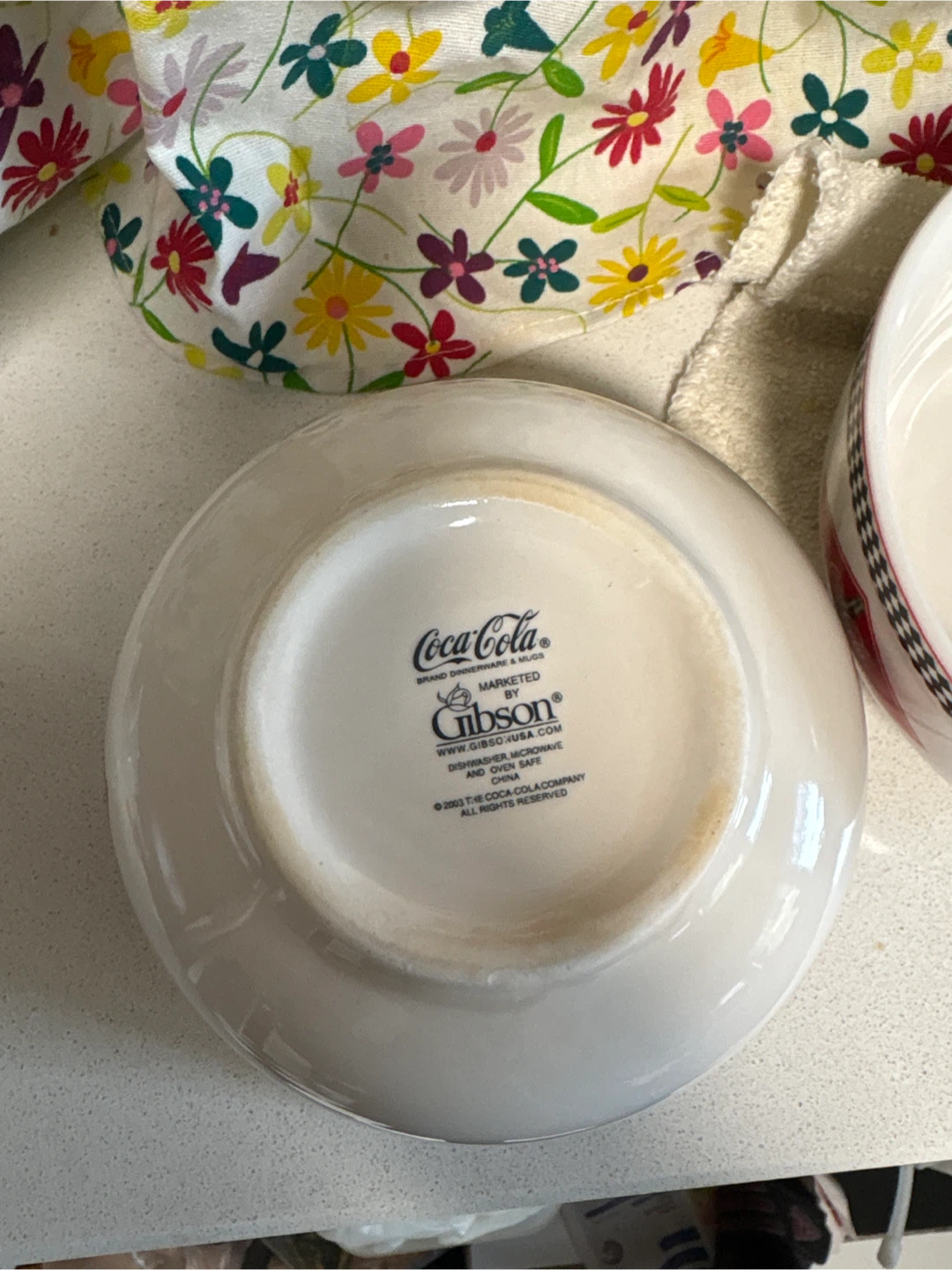 Set of 2 Coca-Cola Gibson Cereal Bowls - photo 3
