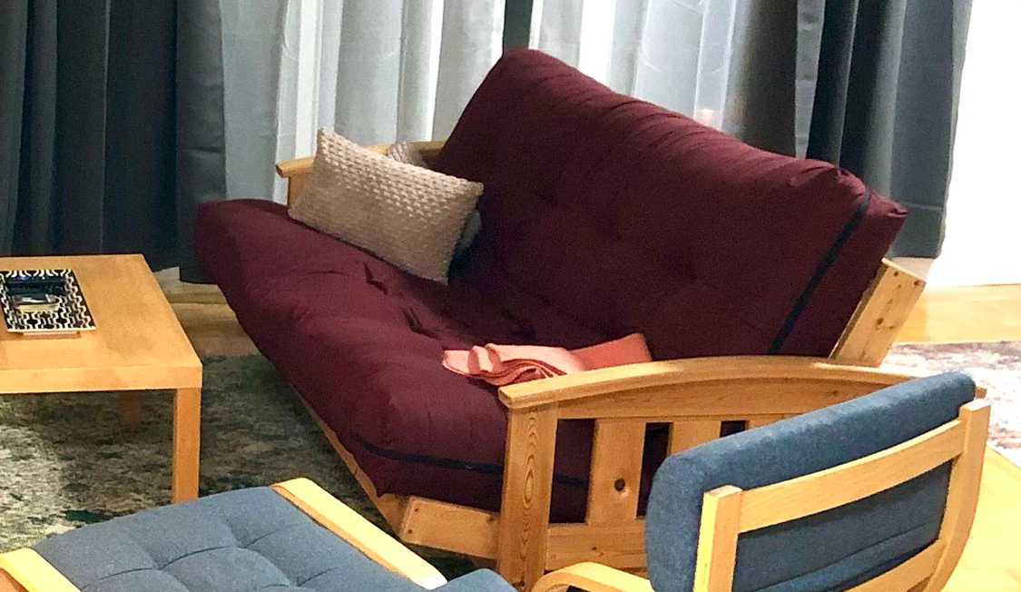 Wooden Frame Futon Sofa Bed with New Mattress