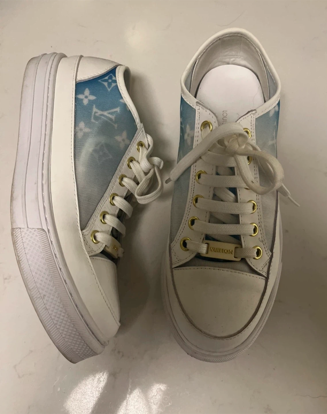White and blue Mesh Sneakers