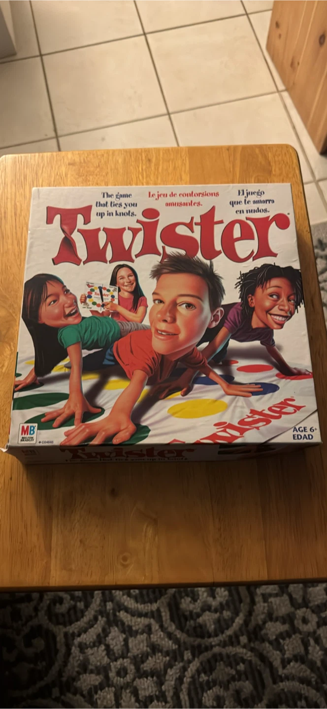 Twister Game - Milton Bradley