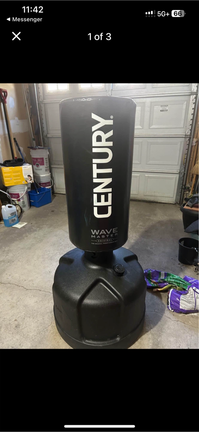 Century Wavemaster Original Freestanding Punching Bag - photo 2