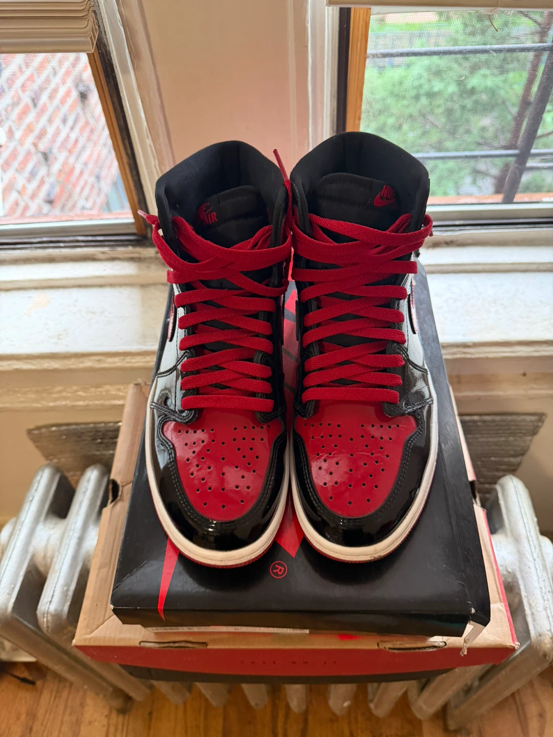 Nike Air Jordan 1 Retro High OG Size 8.5 - photo 4