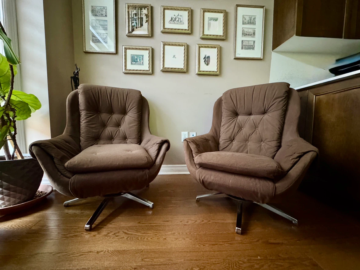 Vintage Kroehler Swivel Lounge Chairs - photo 3