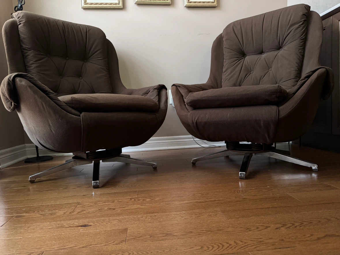Vintage Kroehler Swivel Lounge Chairs - photo 5
