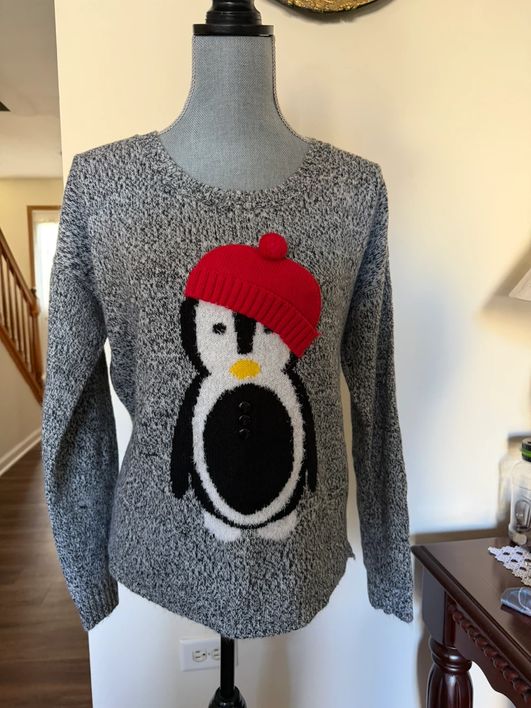 Ladies ,It's Our Time Penguin Sweater XL