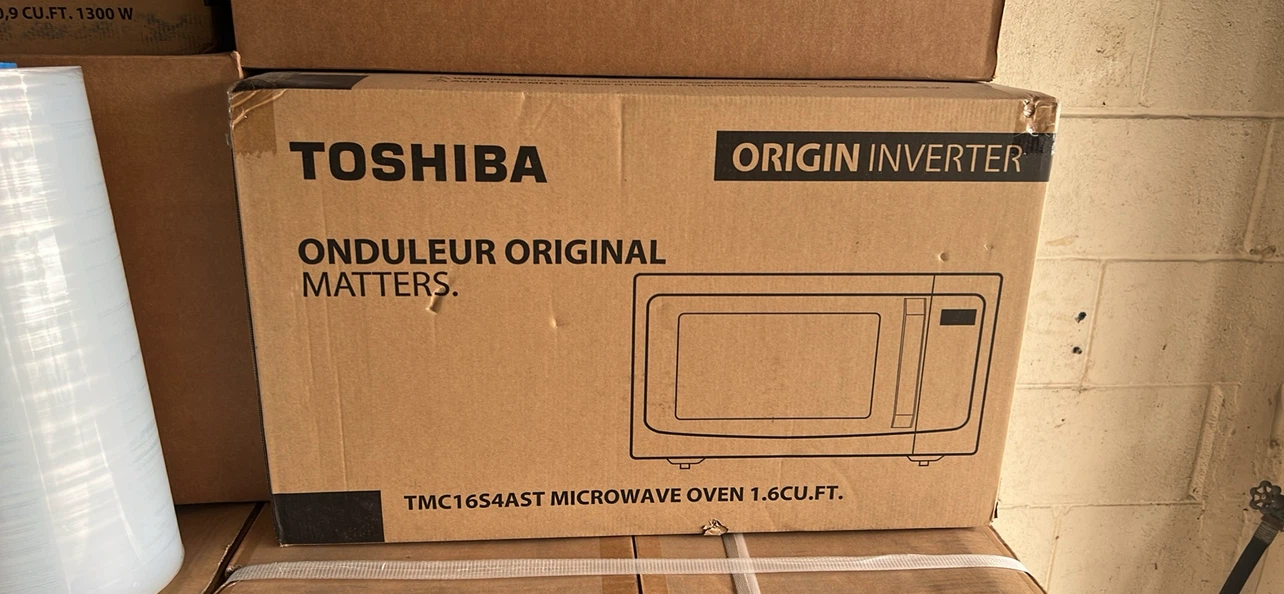 Open Box: Microwaves Never Used 10/10 Condition - photo 2