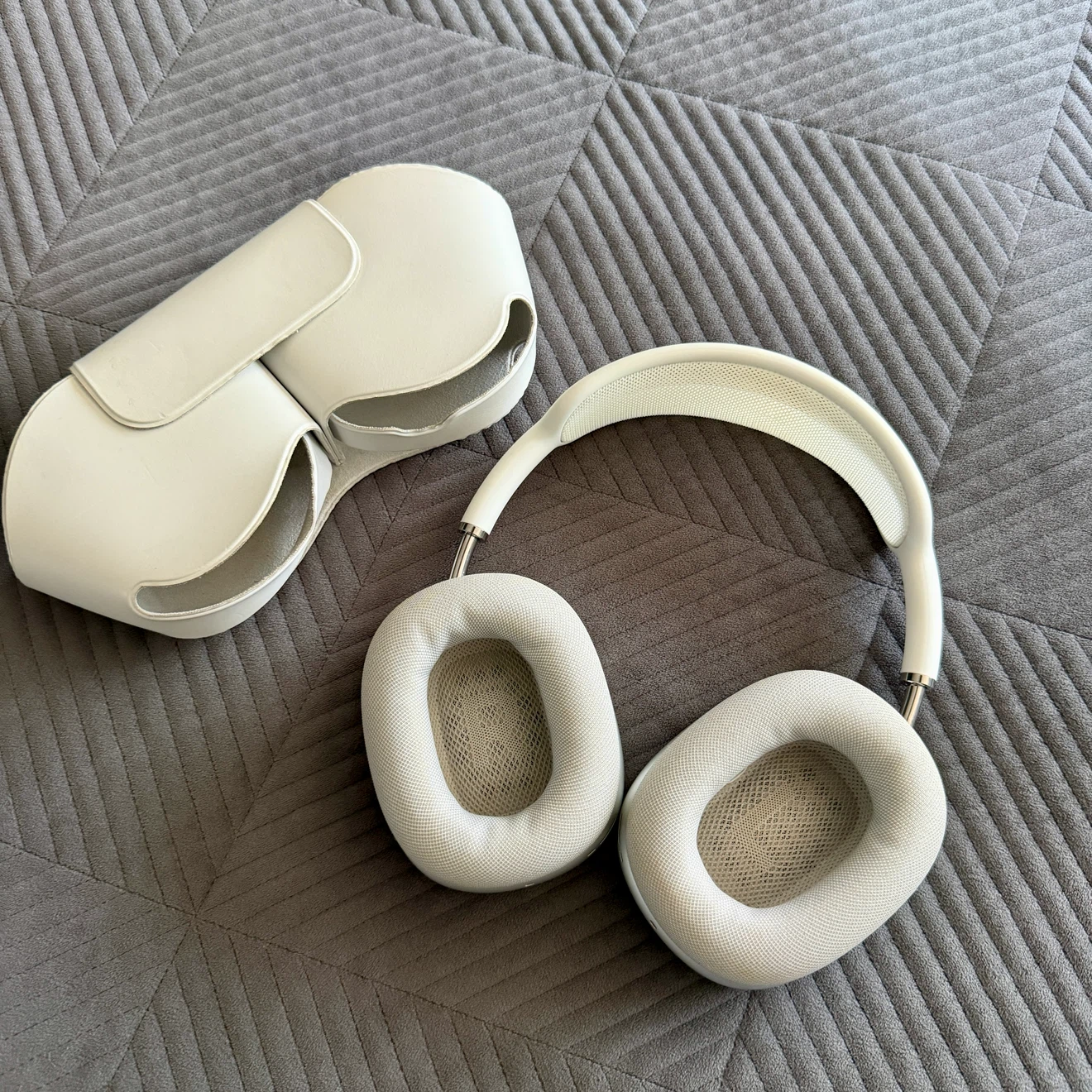 Apple AirPods Max / A2096 / 1st Gen / Lightning / Smart Case - photo 2