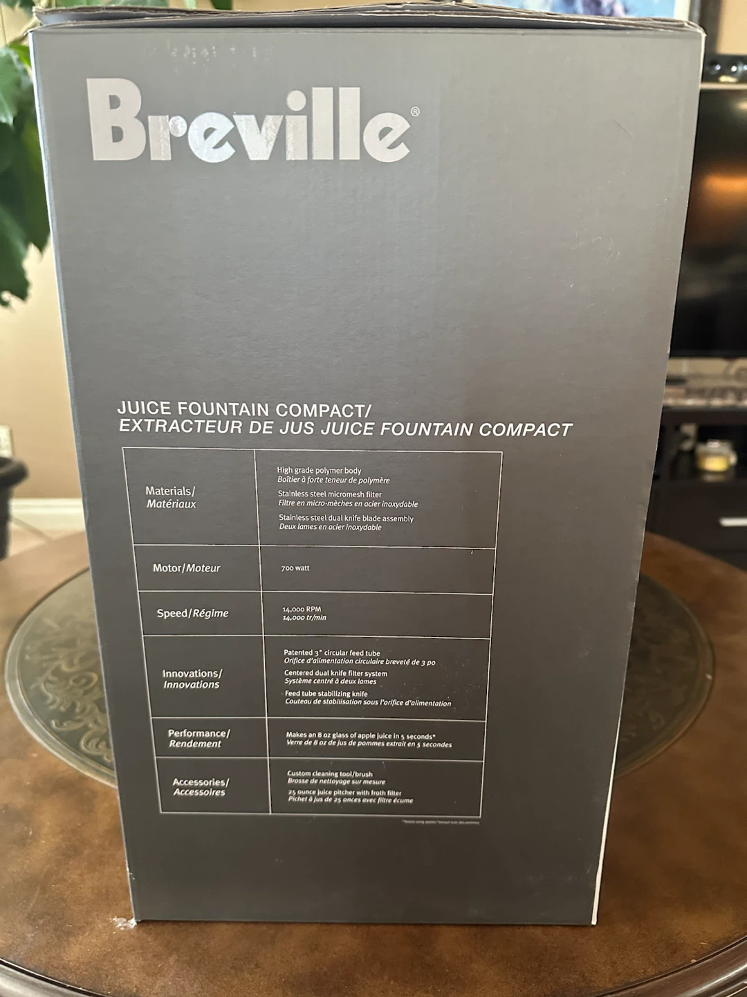 Brand  new Breville Juice Fountain Compact BJE200XL - photo 2