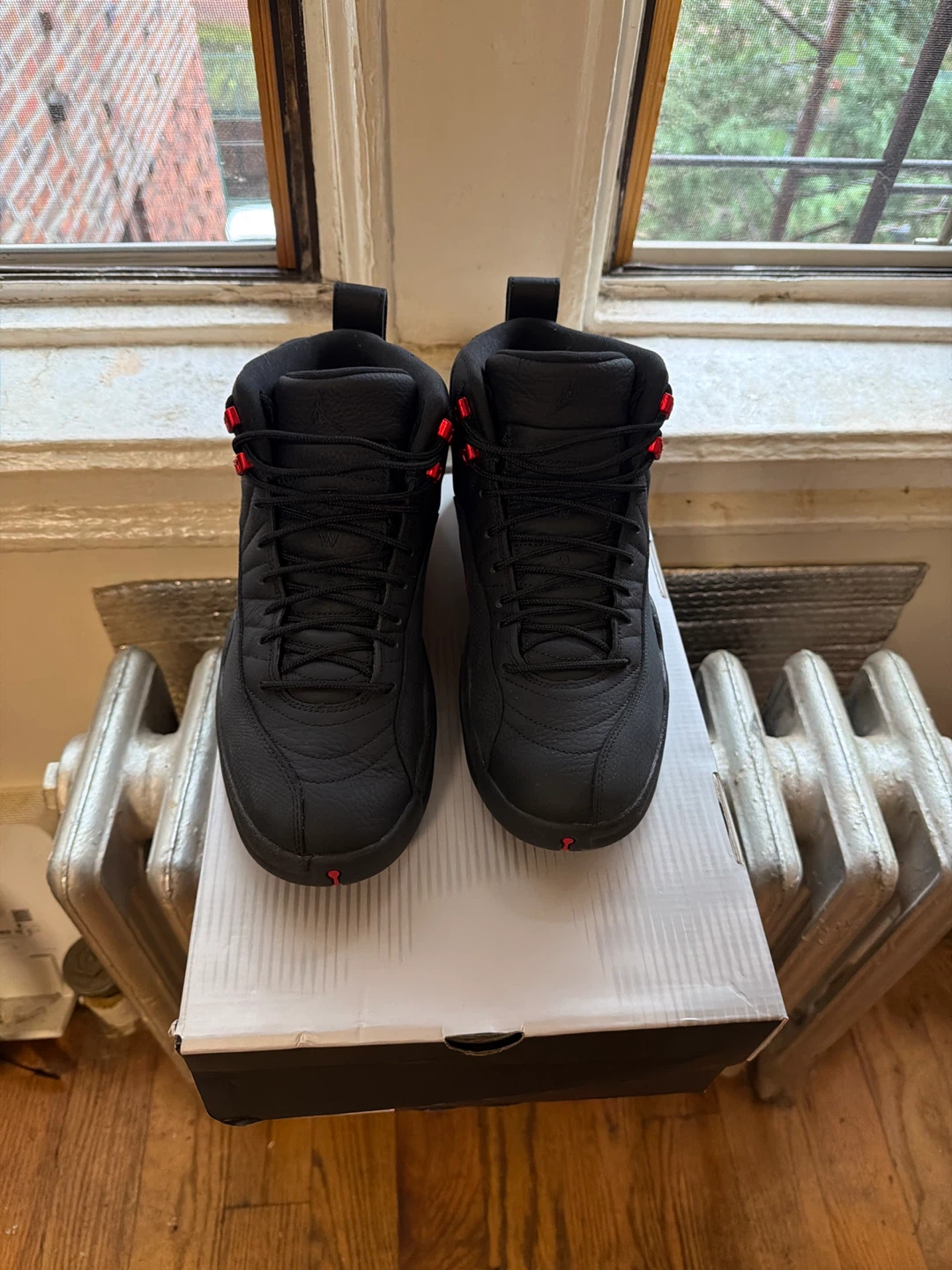 Air Jordan 12 Retro Black/Varsity Red - photo 2