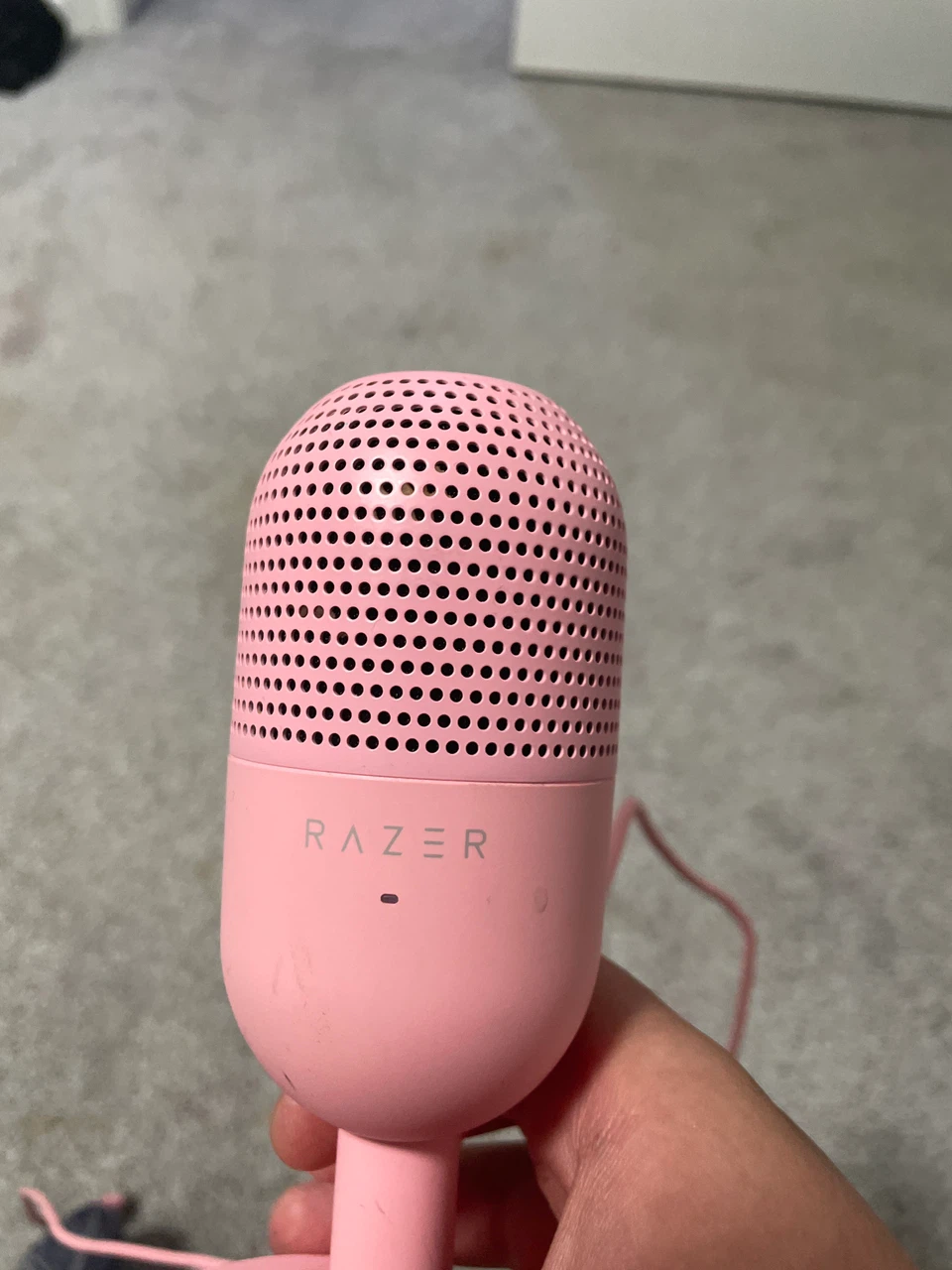 Razer Seiren Mini Microphone - Quartz Pink