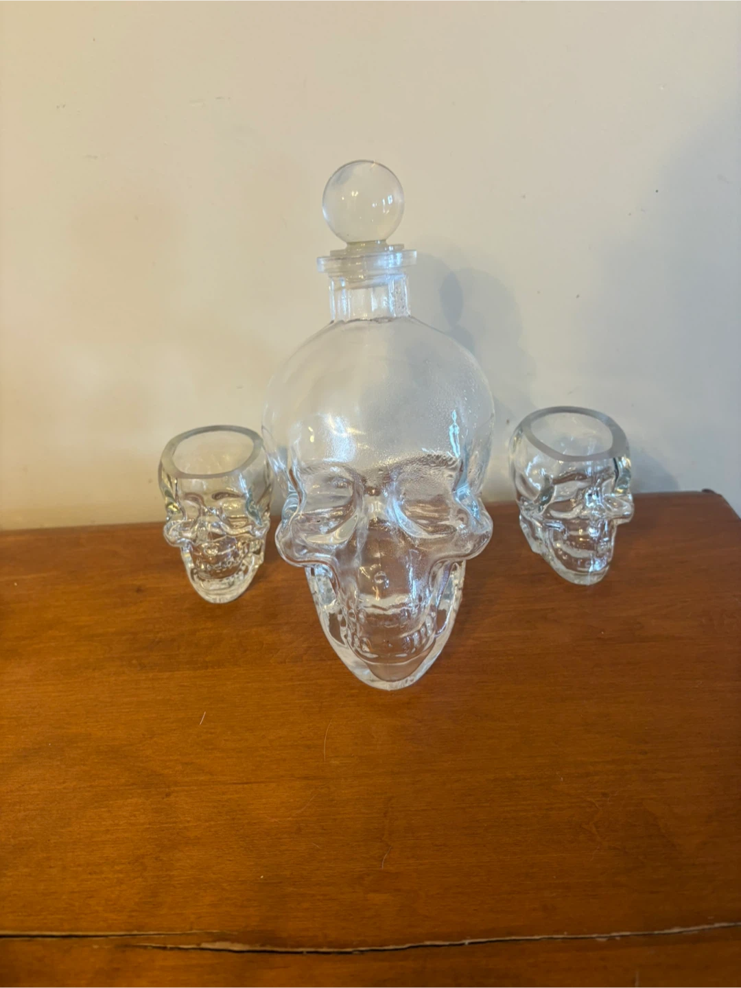Skull Decanter and Two Shot Glasses
