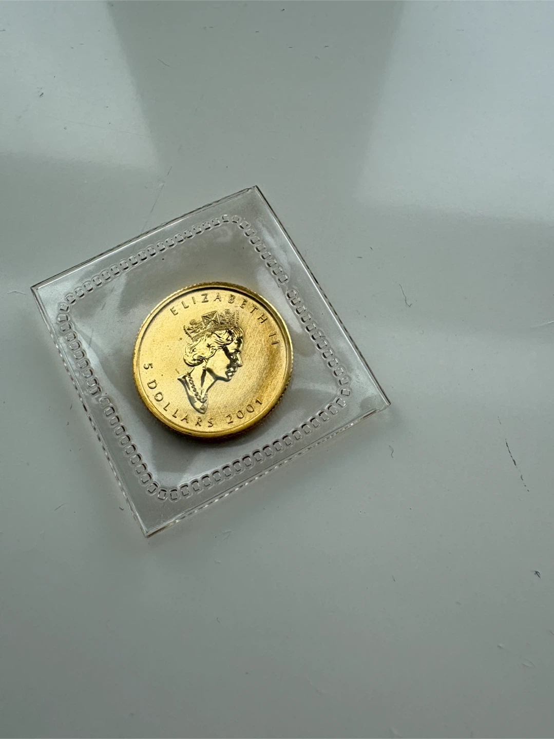 1/10 oz Canadian Gold Maple Leaf - photo 2